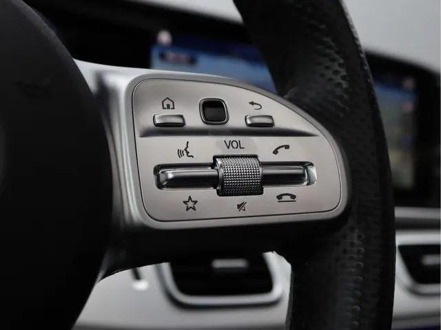 Mercedes-Benz GLE 350 D 4MATIC AMG 2021 Diesel 50