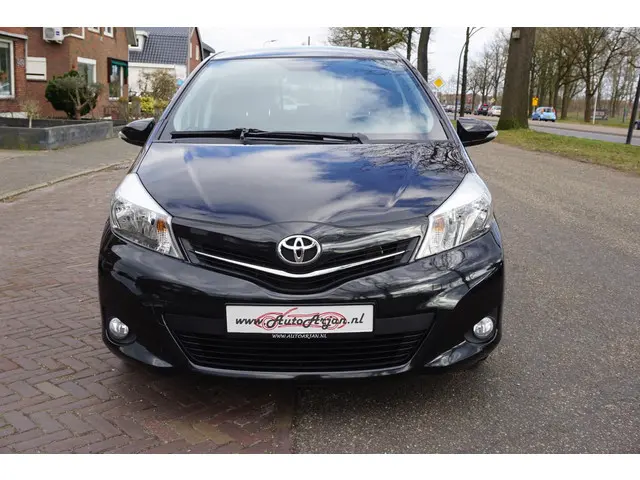 Toyota Yaris 1.3 VVT-i Aspiration 2014 Benzine 7