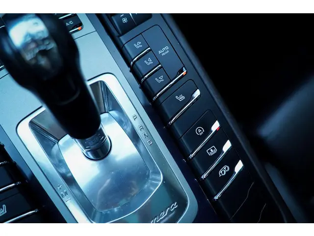 Porsche Panamera 3.0 4S 2013 Benzine 31