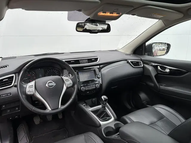 Nissan QASHQAI 1.2 Business Edition 2017 Benzine 26