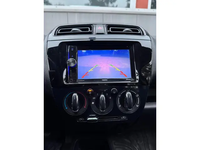 Mitsubishi Space Star 1.0 Cool+ 2016 Benzine 10
