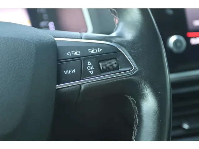 SEAT Tarraco 1.5 TSI XCELLENCE 7-PERS 2019 Benzine 23