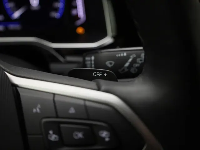 Volkswagen Taigo 1.0TSI/115PK R-Line DSG 2025 Benzine 22