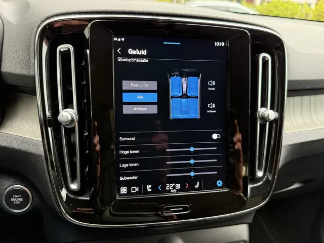 Volvo XC40 2.0 B4 Plus Dark 2022 Benzine 25