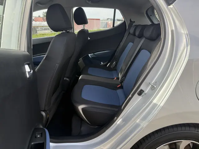 Hyundai i10 1.2i 2015 Benzine 17