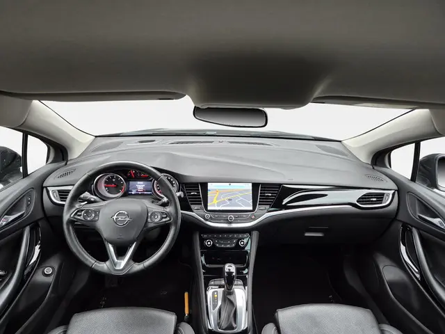 Opel Astra Sports Tourer 1.4 Innovation 2018 Benzine 18