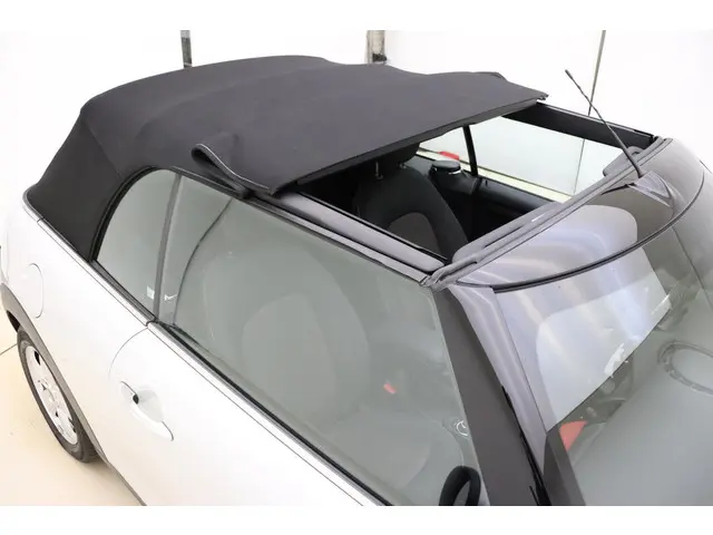 MINI Cooper Cabrio Mini 1.5 2021 Benzine 12