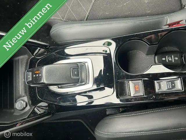 Peugeot 2008 1.2 PureTech GT 2021 Benzine 13