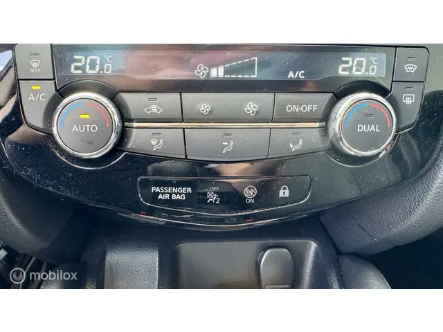 Nissan QASHQAI 1.2 Tekna 360/PANO/Nap 2017 Benzine 21