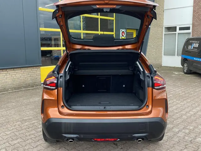 Citroën C4 1.2 Puretech Feel Pack 2022 Benzine 6