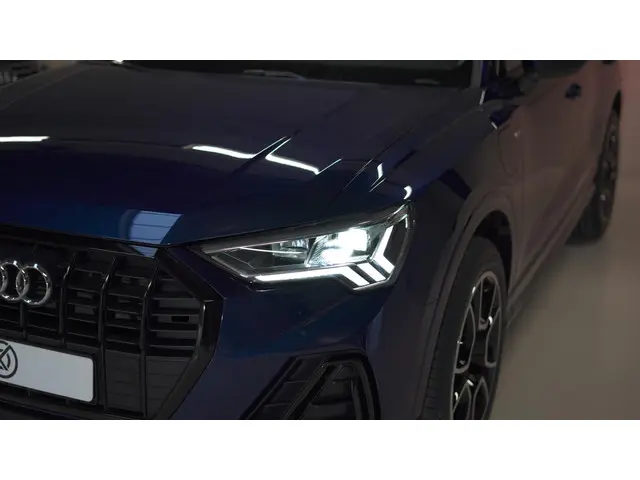 Audi Q3 45 TFSI e S line 2022 Hybride Benzine 9