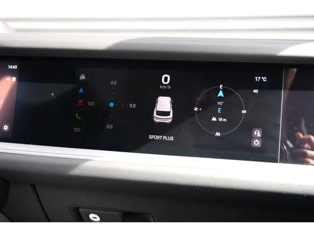 Porsche Cayenne 3.0 E-Hybrid 2023 Hybride Benzine 38