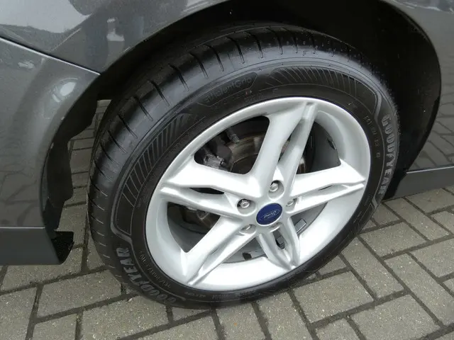 Ford Focus Wagon HELAAS VERKOCHT!!! 2015 Benzine 22