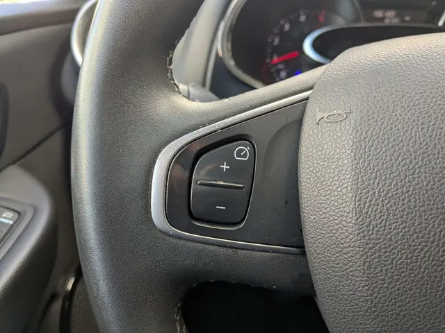 Renault Clio 1.5 dCi Ecoleader Limited 2018 Diesel 8