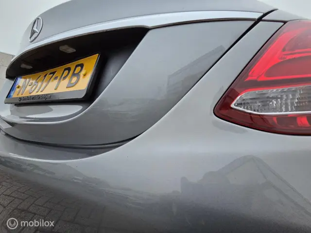 Mercedes-Benz C-Klasse 180 Prestige 2016 Benzine 24