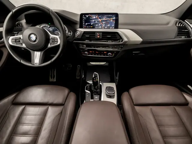 BMW X3 xDrive20i M Sport High Executive 2019 Benzine 6