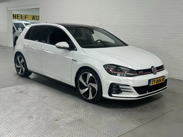 Volkswagen Golf 2.0 TSI GTI Performance 2018 Benzine 2