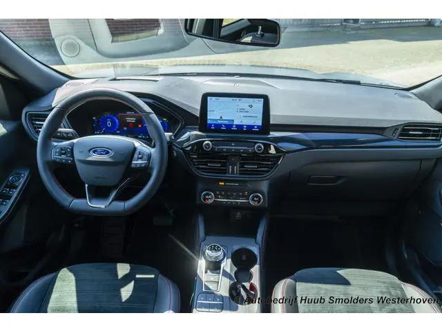 Ford Kuga 2.5 PHEV e-CVT ST-Line X 2022 Hybride Benzine 23