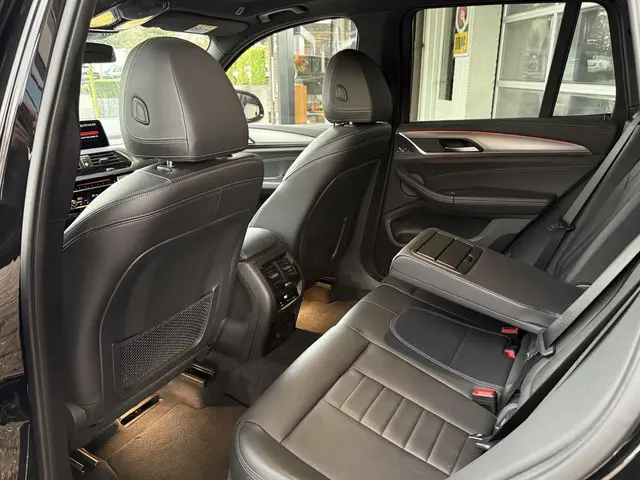 BMW X3 xDrive20i 2019 Benzine 6