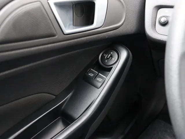 Ford Fiesta 1.0 Style navi 4-deurs org NL 2014 Benzine 13