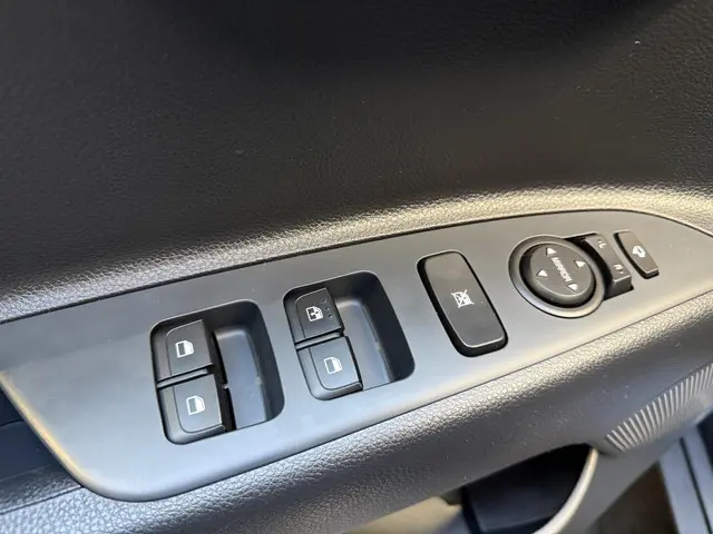 Kia Stonic 1.0 T-GDi MHEV GT-Line 2025 Benzine 11