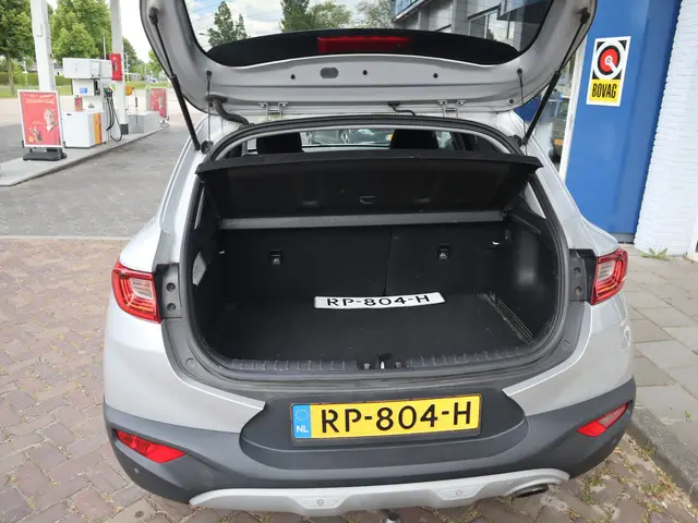 Kia Stonic 1.0 T-GDi 120 PK DynamicLine 2018 Benzine 17