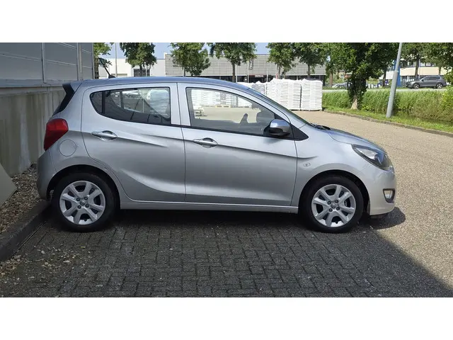 Opel KARL 3