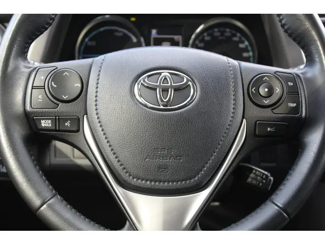 Toyota RAV4 2.5 Hybrid Energy 2018 Hybride Benzine 18
