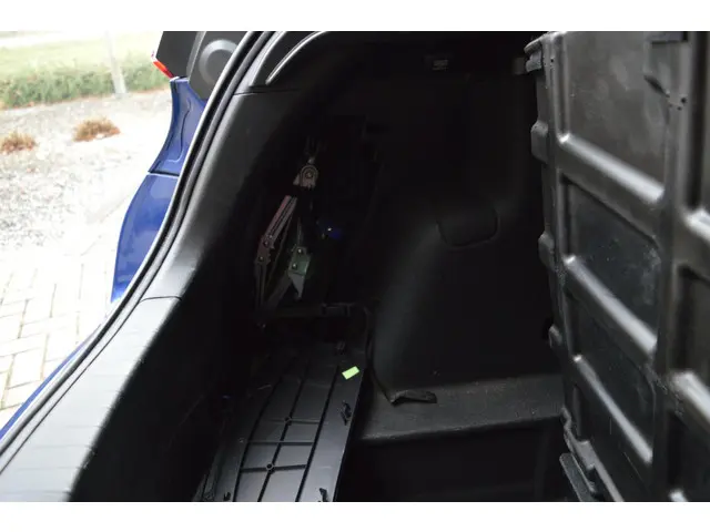 Honda Civic 1.8 Sport 2015 Benzine 19