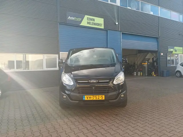 Ford Transit Custom 3