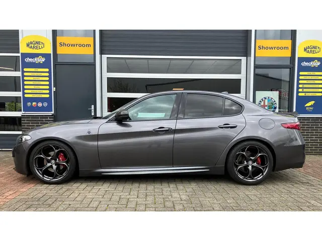 Alfa Romeo Giulia 2.2 Eco Business Super 2018 Diesel 14