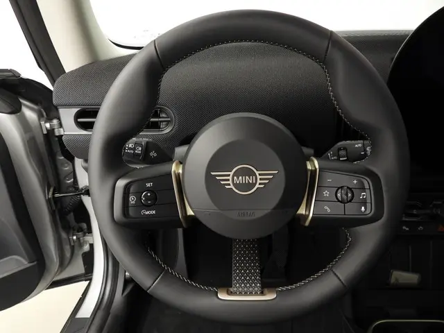 MINI 3-Deurs Cooper C 2024 Benzine 10