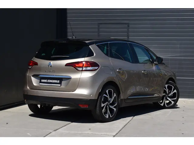 Renault Scénic TCe 140 EDC Bose 2019 Benzine 3