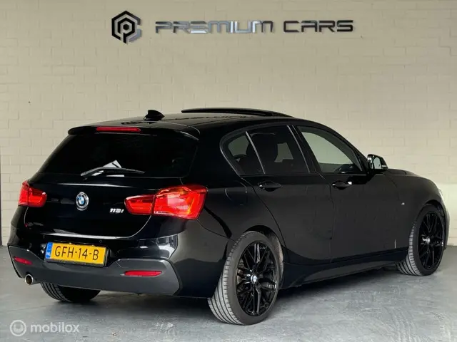 BMW 1 Serie 118i M-sport Pano Leder Led 2018 Benzine 7