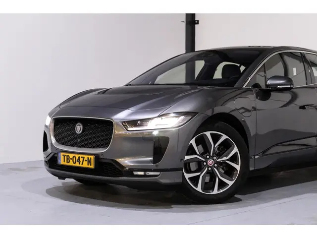 Jaguar I-PACE 2