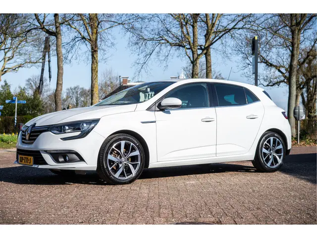 Renault Mégane TCe 130 Bose 2016 Benzine 2