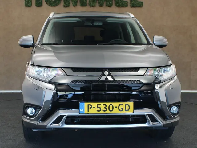 Mitsubishi Outlander 2.4 PHEV Pure 2021 Hybride Benzine 5