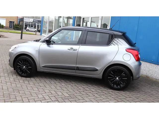Suzuki Swift 1.2 Select 2018 Benzine 3