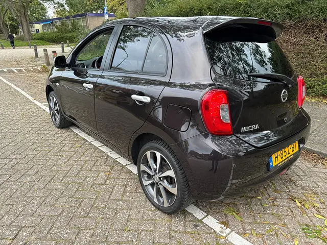 Nissan Micra 1.2 Connect Edition N-TEC 2017 Benzine 7