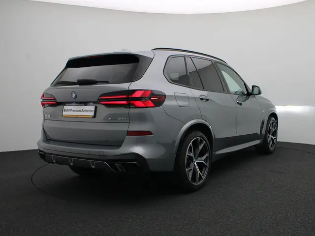 BMW X5 xDrive50e 2024 Hybride Benzine 2