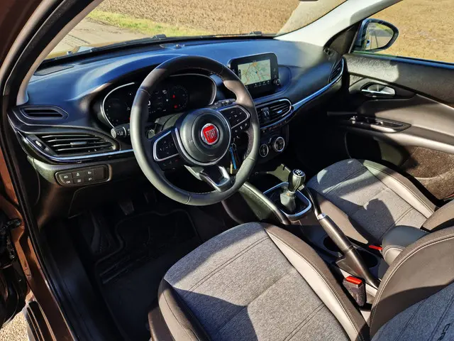 Fiat Tipo Cross 1.0 Life 2021 Benzine 22