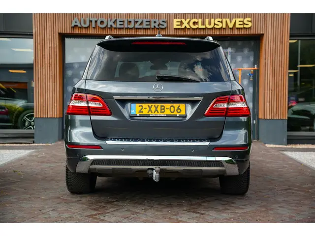 Mercedes-Benz M-Klasse 500 2013 Benzine 9