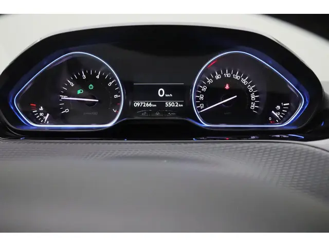 Peugeot 2008 1.2 PureTech Allure 2016 Benzine 30