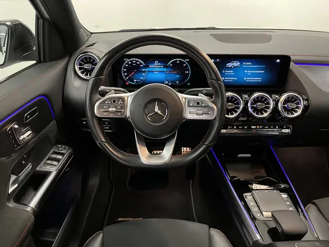 Mercedes-Benz EQA 250 AMG-Line 67 kWh 2021 Elektrisch 42