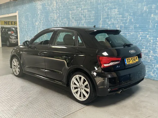 Audi A1 Sportback 1.0 TFSI Sport S LINE PRO 2016 Benzine 6