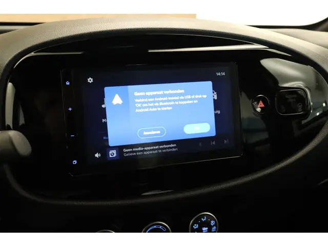 Toyota Aygo X 1.0 VVT-i MT Play 2024 Benzine 29