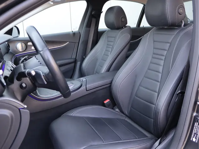 Mercedes-Benz E-Klasse 200 Luxury 2022 Hybride Benzine 4
