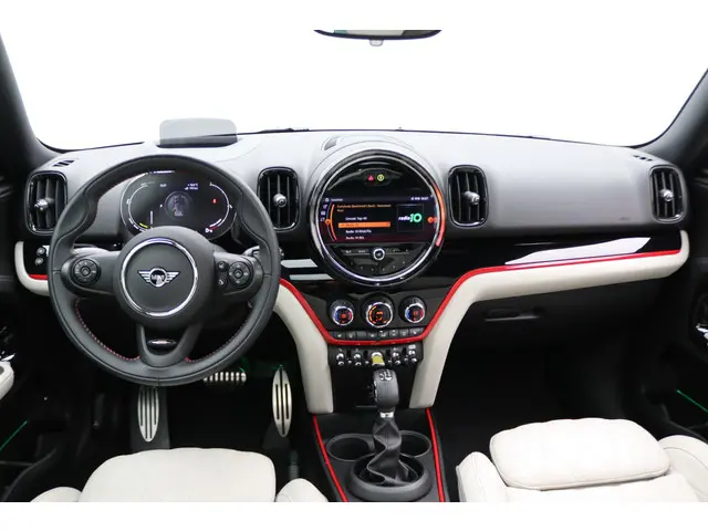 MINI Countryman Cooper S E ALL4 2021 Hybride Benzine 12