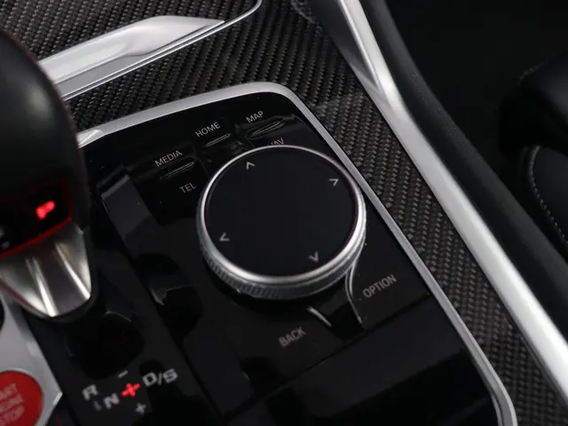 BMW X5 M Competition 2025 Benzine 28