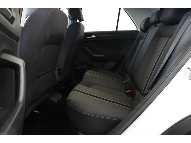 Volkswagen T-Roc 1.0 TSI Style 2018 Benzine 13